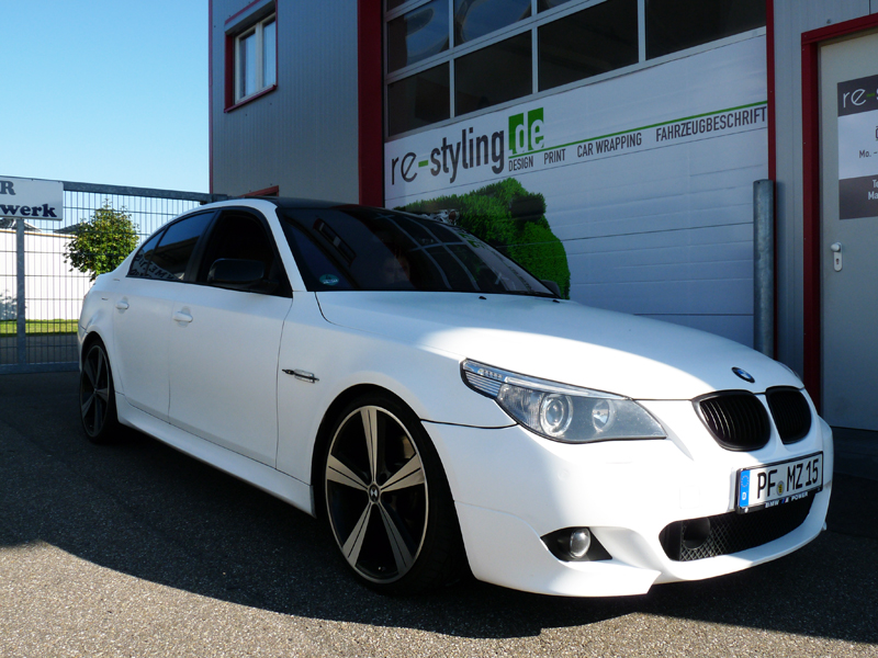 BMW E60: Vollfolierung in weiß seidenglanz - Folierung und Scheibentönung  in Köln Bonn 